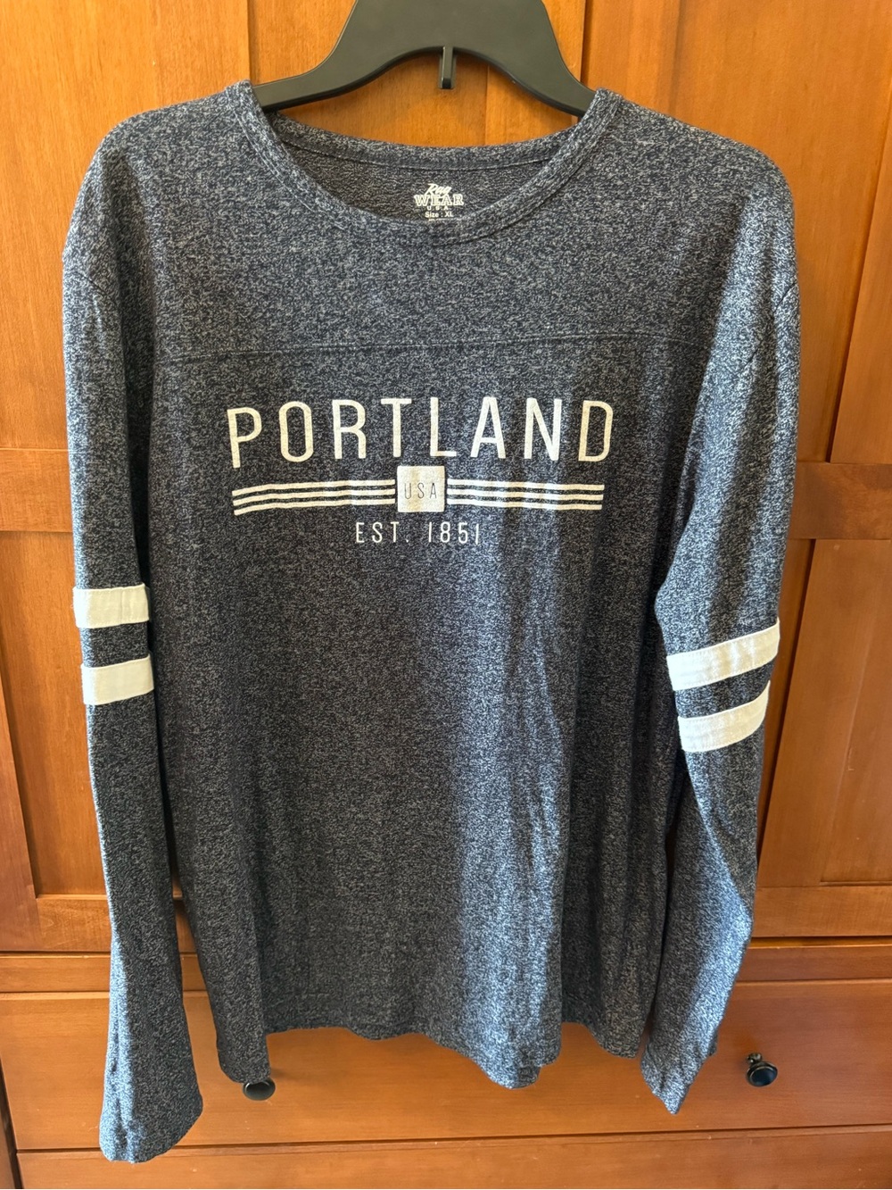 Rag Wear USA Portland "Est. 1851" graphic long-sleeve tee / lightweight crewneck